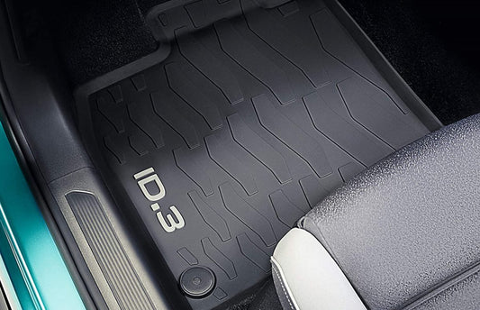 Gummimatten / Allwetter-Fußmatten der perfekte Schutz für dein Elektroauto!